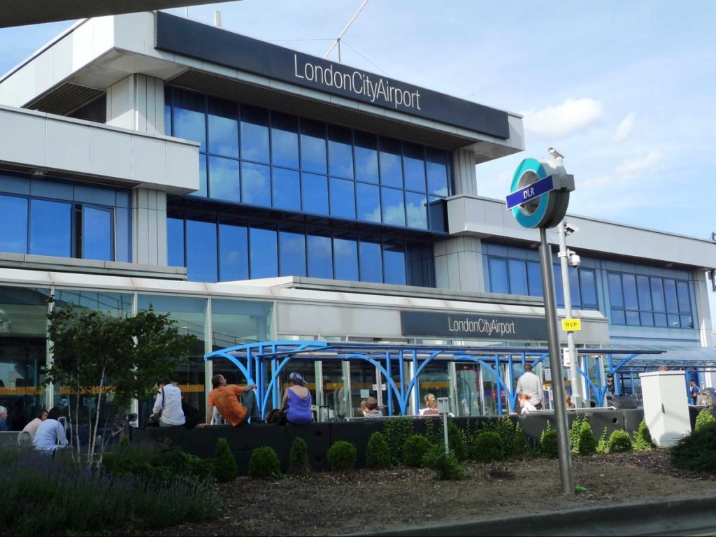 proyekt-rasshireniya-londonskogo-aeroporta-wsj