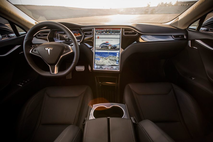 Tesla-Model-S-elektrokar-wsj