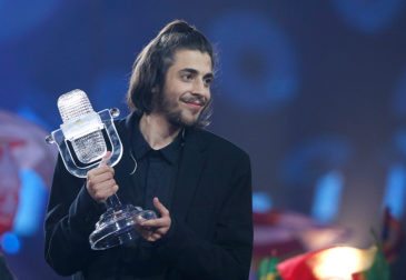 Португалия — чемпион по футболу, победитель «Евровидения-2017»