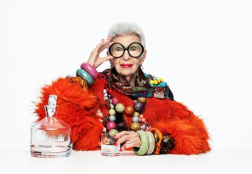 В 97 лет Айрис Апфель стала моделью в американском агентстве IMG