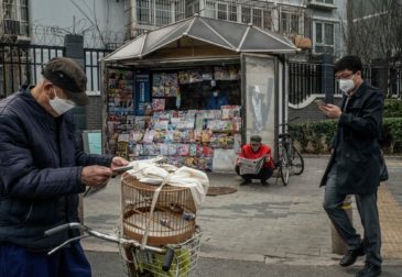 Отношения Китая с США обостряются: КНР выгоняет американских журналистов