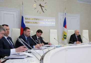 Новый закон «против шампанского» в России вступил в силу