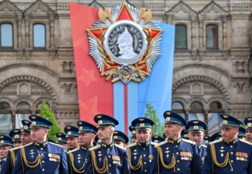 Россия и Украина объявили трёхдневное перемирие на период празднования 9 Мая