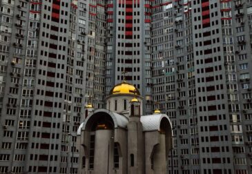 Строят как для себя, а продать не могут. В новостройках России купили только треть квартир